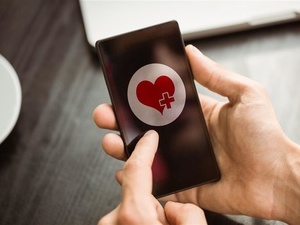 落枕了 如何急救？-医路上