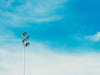 和胃降逆治疗呃逆